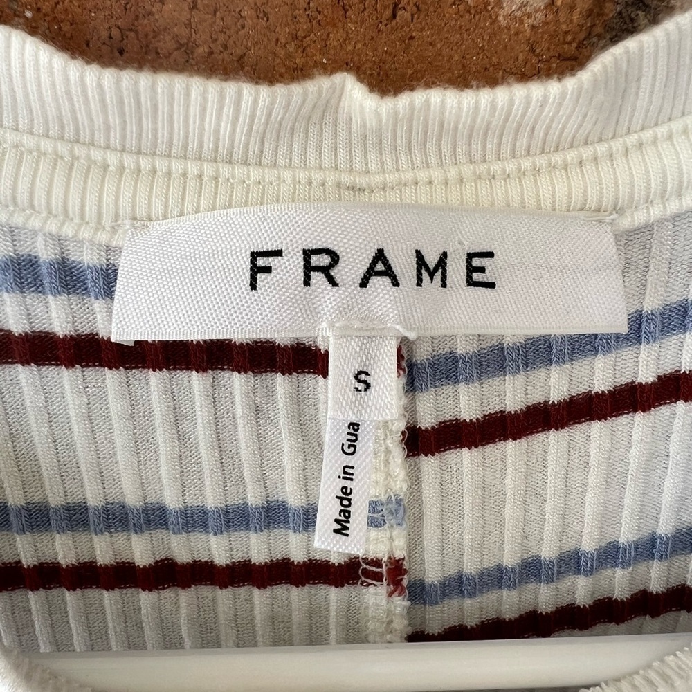 Frame Striped Tank Top - Picture 5 of 10